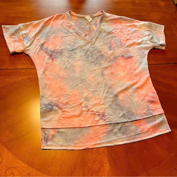 Two Piece Tie Dye Set! 🩳👚😍-LAST ONE DON’T MISS OUT!! Size S - Picture 5 of 12